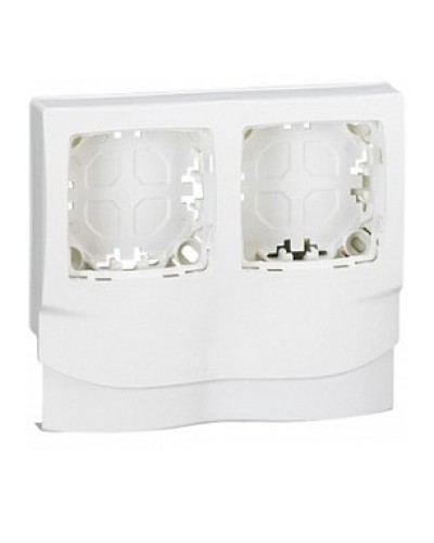 Рамка Legrand 031414 в Нальчике Аксессуары для кабель-канала Pintop.ru