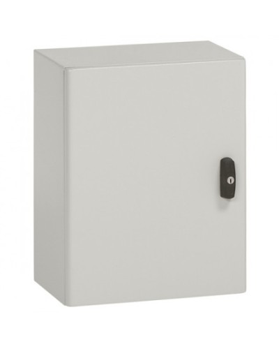 Щит навесной Legrand 035509 в Нальчике Щиты электрические Pintop.ru